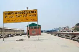 Northern Railway Runs Special Train Between Srinagar and Katra for Stranded Passengers