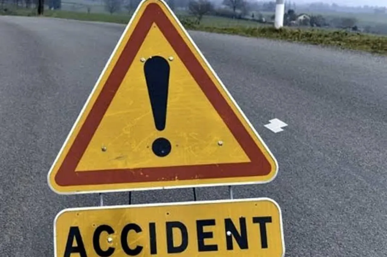 Tourist Vehicle Skids Off Road in Tangmarg After Brake Malfunction