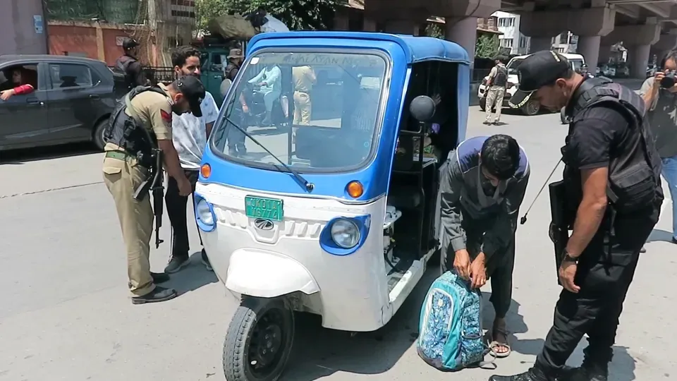 J&K on alert, unprecedented security grid in place ahead of Aug 15