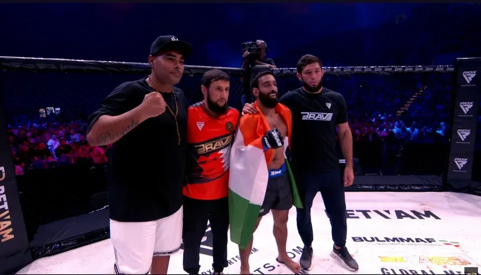 Kashmir's MMA star Owais Yaqoob stuns undefeated Delyan Georgiev with first-round TKO in Bulgaria