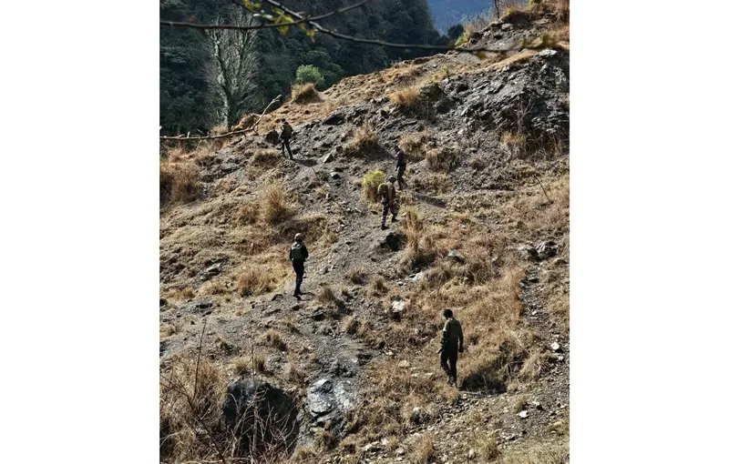Encounter breaks out in Rajouri, group of 2-3 terrorists trapped